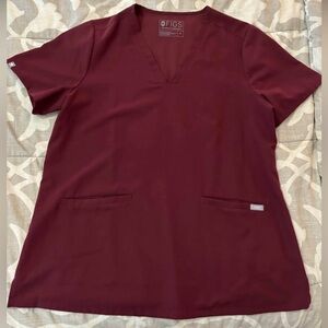 Figs women’s scrub top